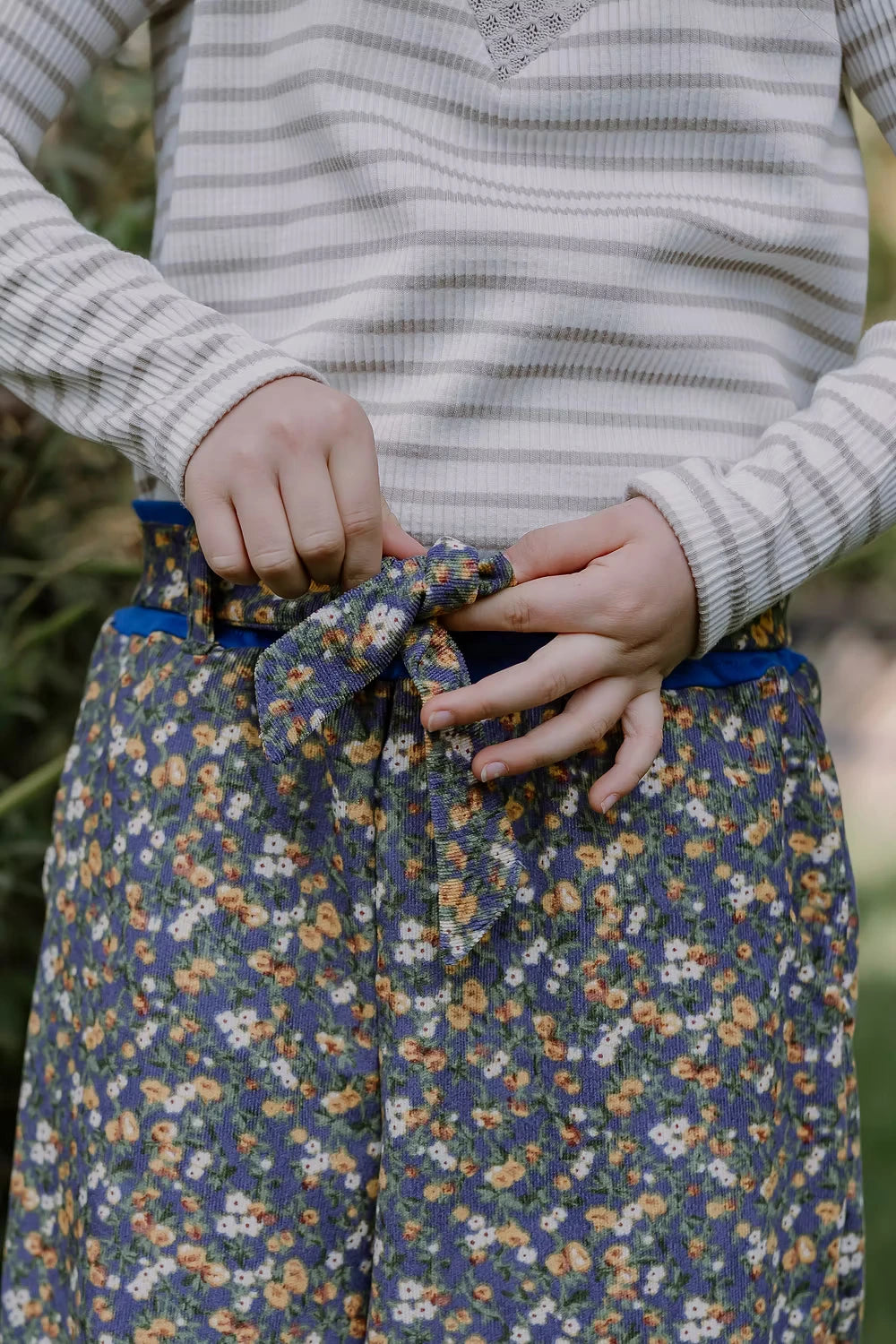 blu blu & co marca cosmos Pantalón Cotelé Rey
